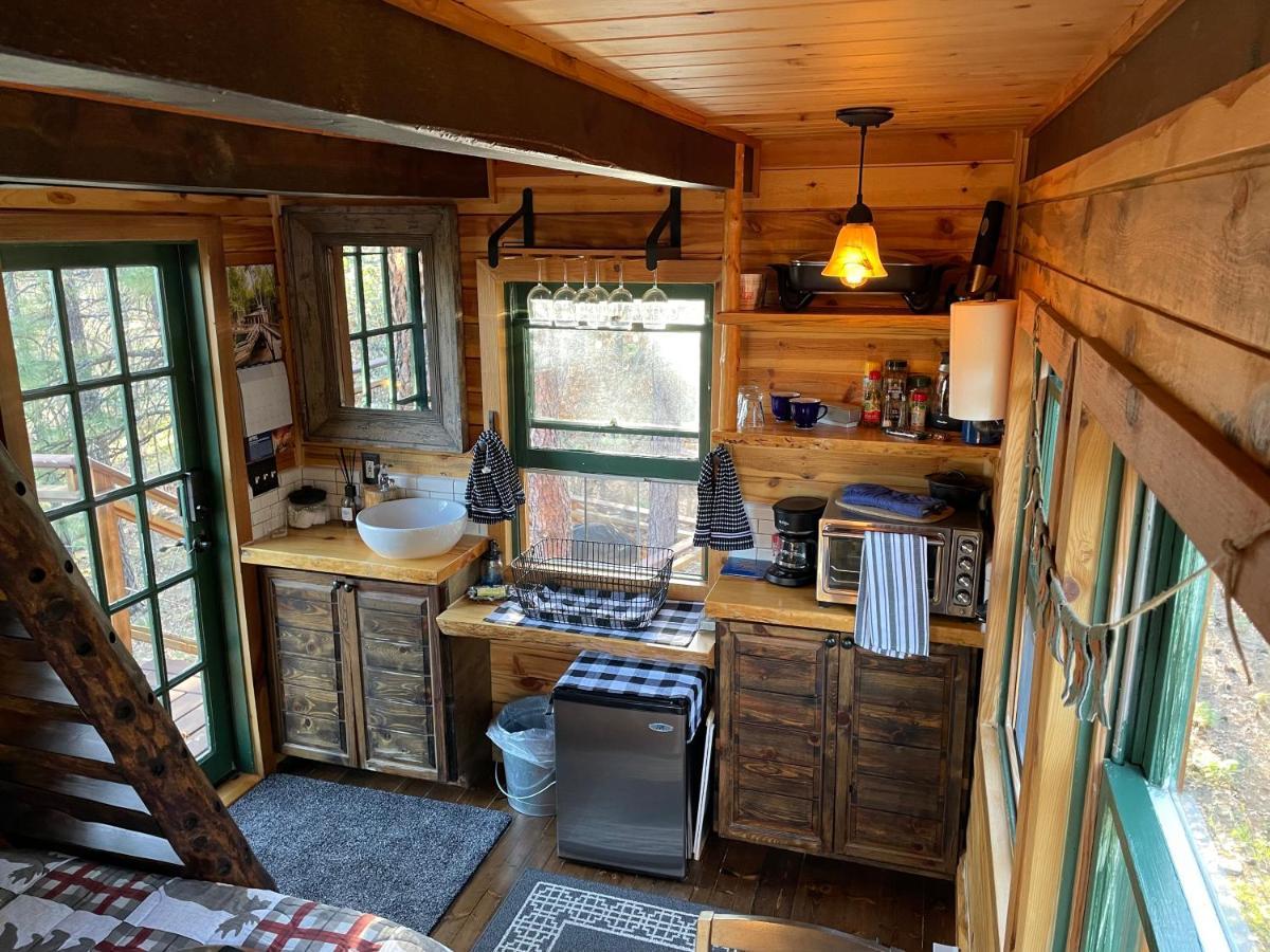Treehouse Ranch Hotell Goldendale Exteriör bild