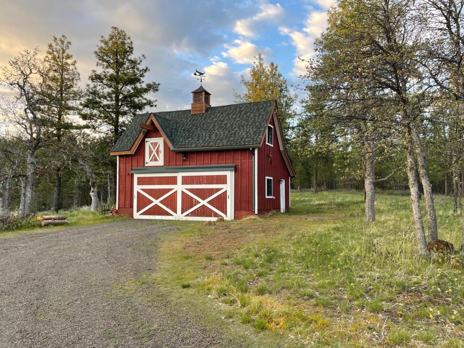 Treehouse Ranch Hotell Goldendale Exteriör bild